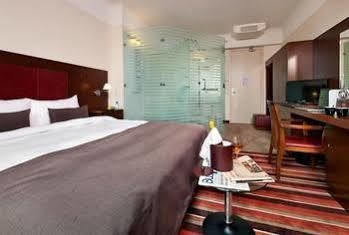 Best Western Plus Grand Winston Rijswijk Exterior photo
